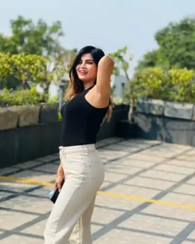 Call Girls Shegaon Cash On Delivery